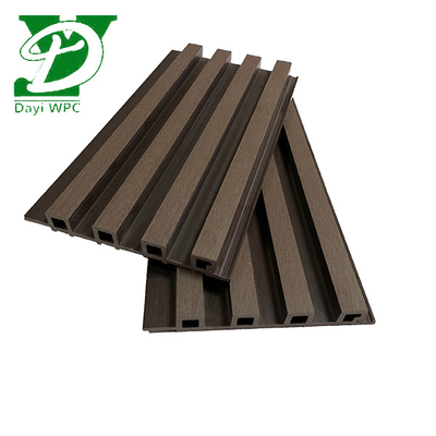 Προσαρμόσιμη WPC Fluted Wall Panel Συνολική λύση για εξωτερικά έργα