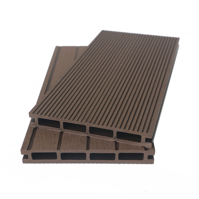 Ανθεκτικό χαμηλής συντήρησης WPC Decking Ιδανικό για εξωτερική διαβίωση Εύκολη εγκατάσταση